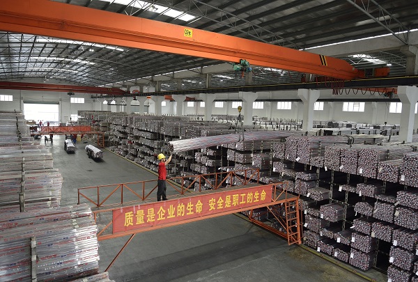 <a href='/index.aspx' class='keys' title='點(diǎn)擊查看關(guān)于不銹鋼管廠家的相關(guān)信息' target='_blank'>不銹鋼管廠家</a>庫房 不銹鋼管廠家?guī)旆? style=