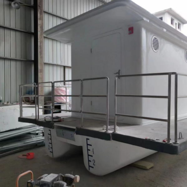 為何不銹鋼管材是浮船自動(dòng)監(jiān)控系統(tǒng)護(hù)欄的守護(hù)者