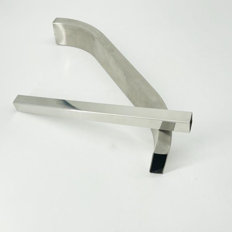 ������֌���304����<font color='red'>���P䓹�</font>