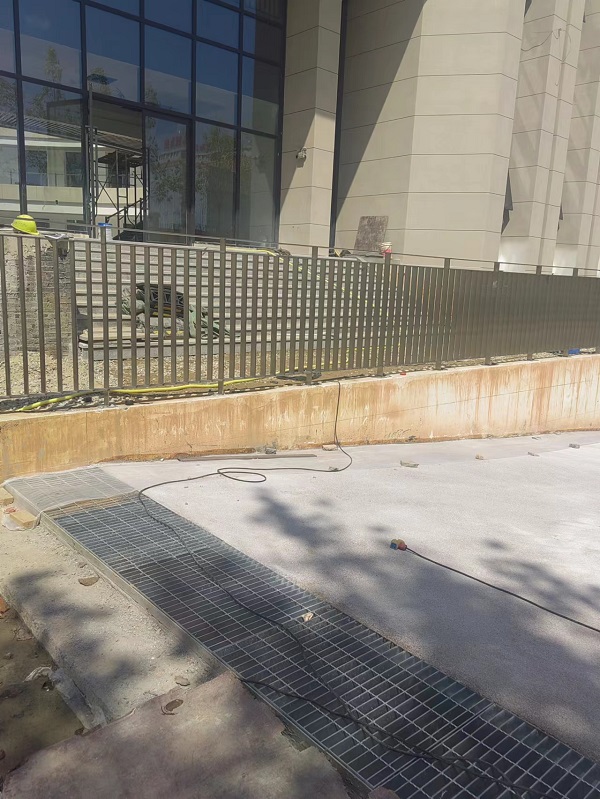 車道口柵欄 車道口柵欄