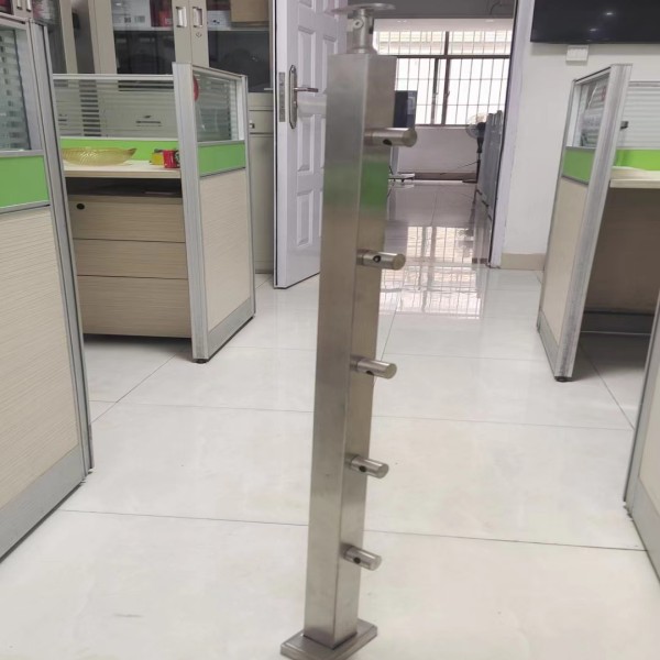 不銹鋼穿線立柱 不銹鋼穿線立柱